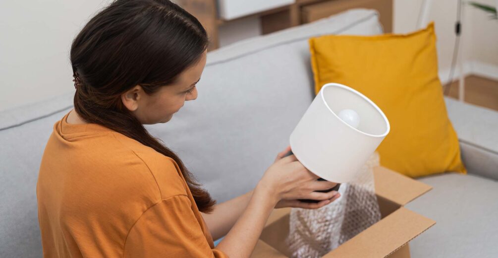 Lampshade Packing