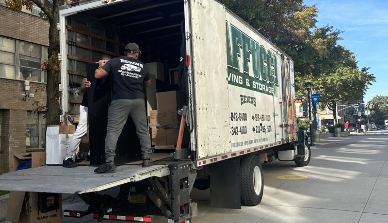 Maffucci Moving Crew Working