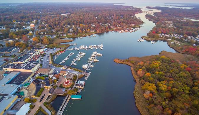 Riverhead, NY